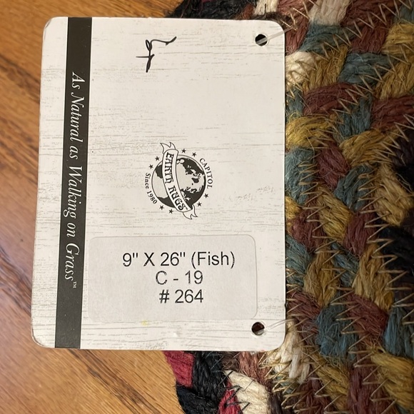 Braided Jute Fish Shaped Country Mat Table Topper or Pet Mat - Picture 4 of 5